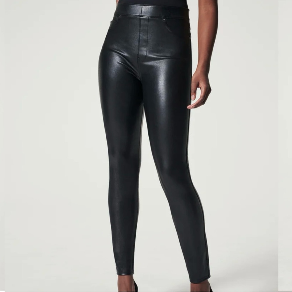 Spanx NWOT Leather-Like Ankle Skinny Pant Tall Black